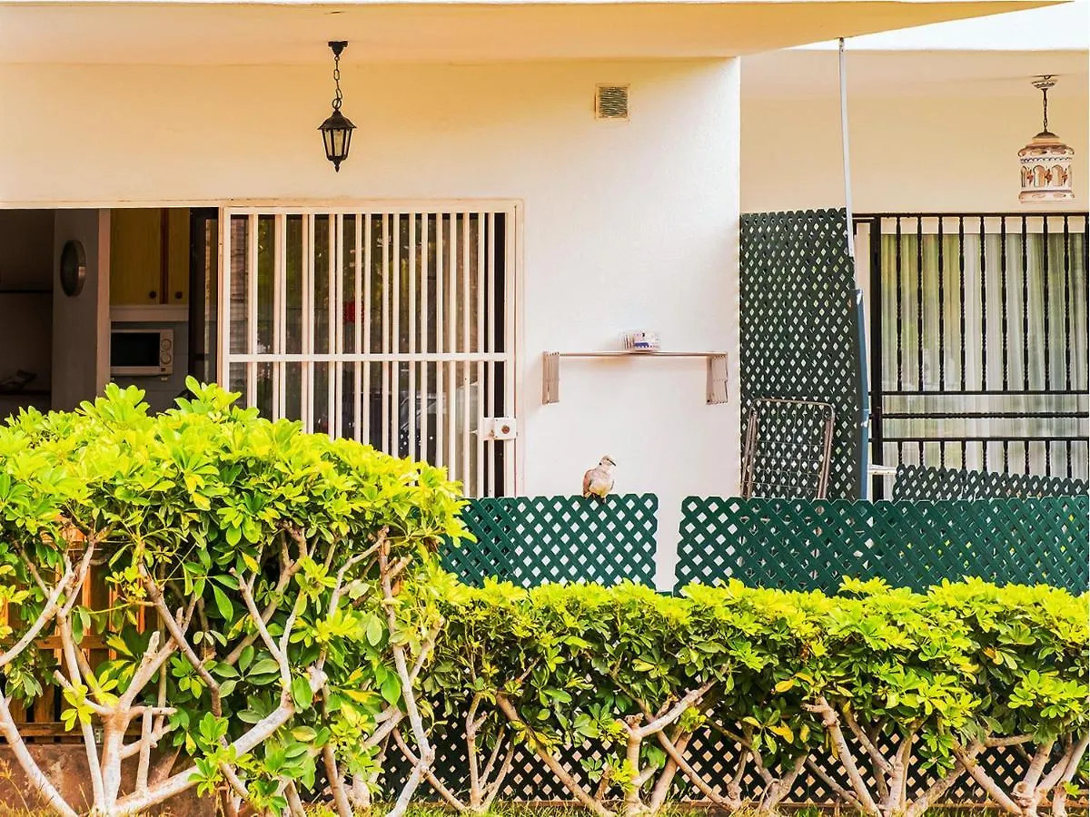 Guincho  Live Los Cristianos Garden And Pool