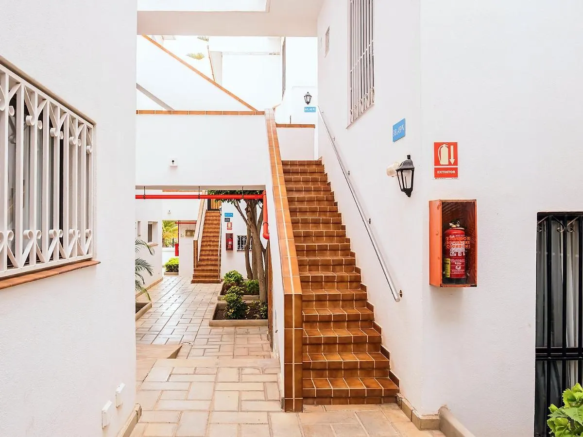 Guincho  Live Los Cristianos Garden And Pool 0*, Guincho (Tenerife) إسبانيا