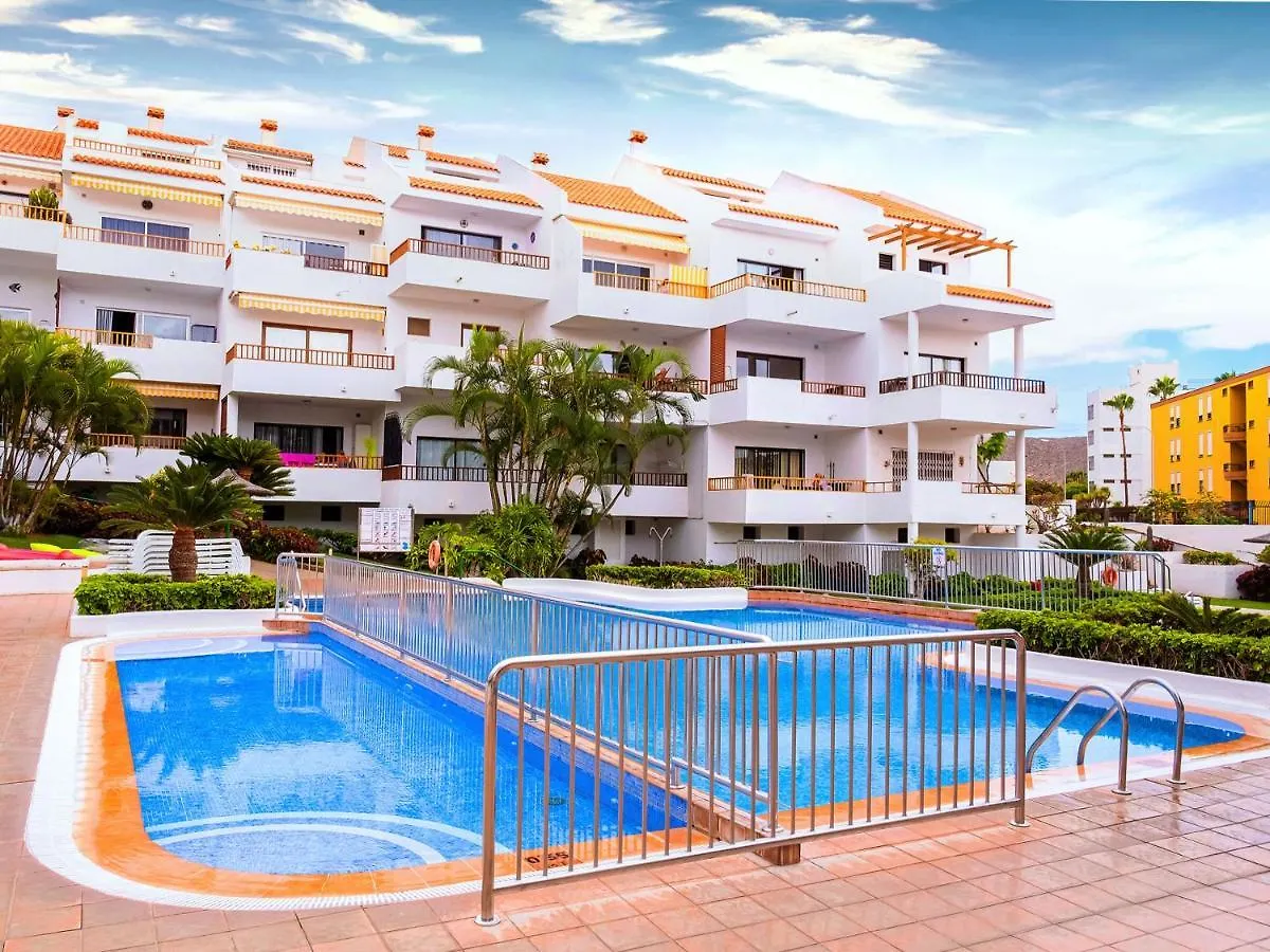 Guincho  Live Los Cristianos Garden And Pool Guincho (Tenerife)